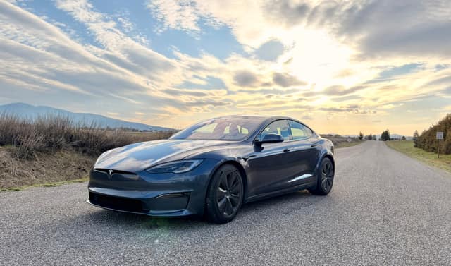 2023 Tesla Model S